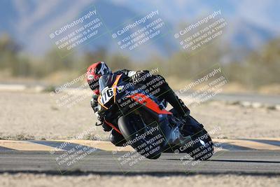 media/Dec-07-2025-CVMA (Sun) [[3e7d2de5dc]]/Race 12- Formula 40 MW and LW/